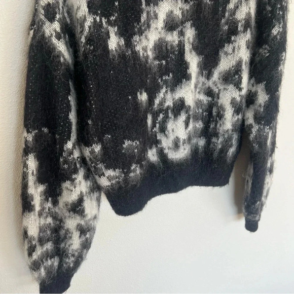 NWOT RODEBJER Ray Knitted Crew Neck Sweater Pullover Black White Designer XS - Picture 12 of 12